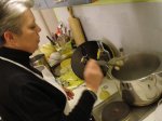 la scuola di cucina dei cuochivolanti: renata alla bollitura dei tarallini